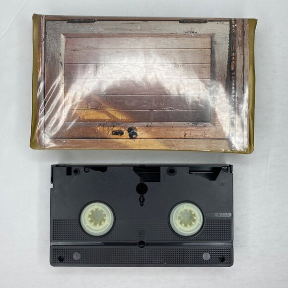 Vintage The Indian In The Cupboard VHS Tape Gold Clamshell Case Family Movie - Picture 6 of 9